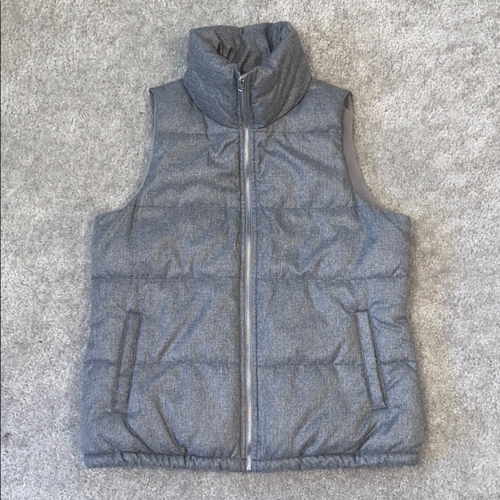 Old navy grey puffer vest
